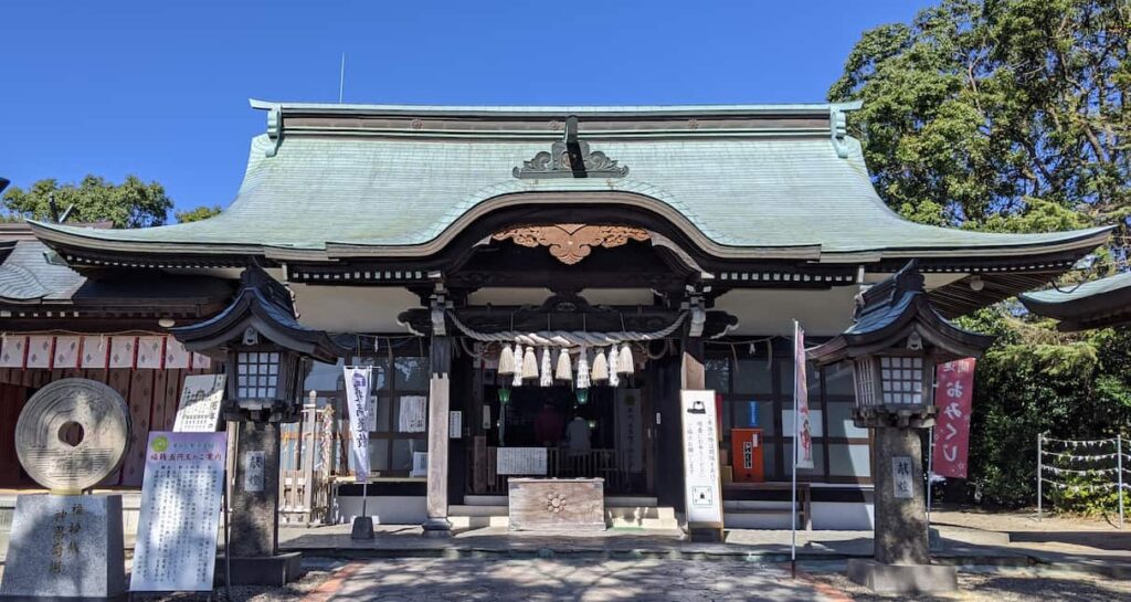 四山神社について