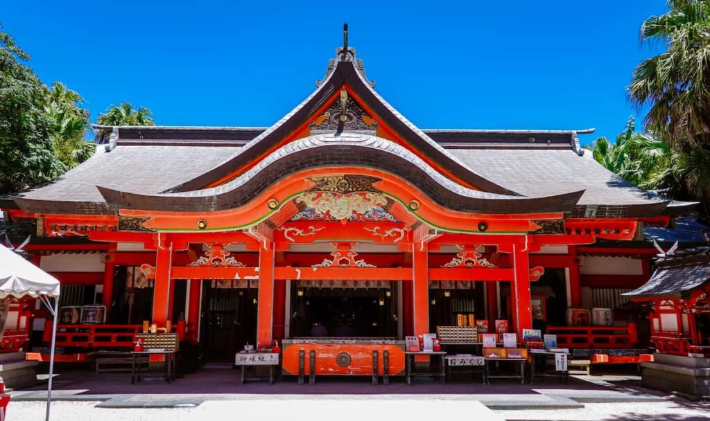 青島神社について